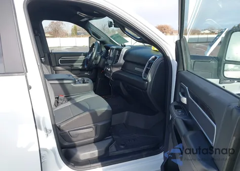 2024 Ram 2500 Big Horn 4X4 6'4 Box from USA, damaged, VIN 3C6UR5DJXRG285426